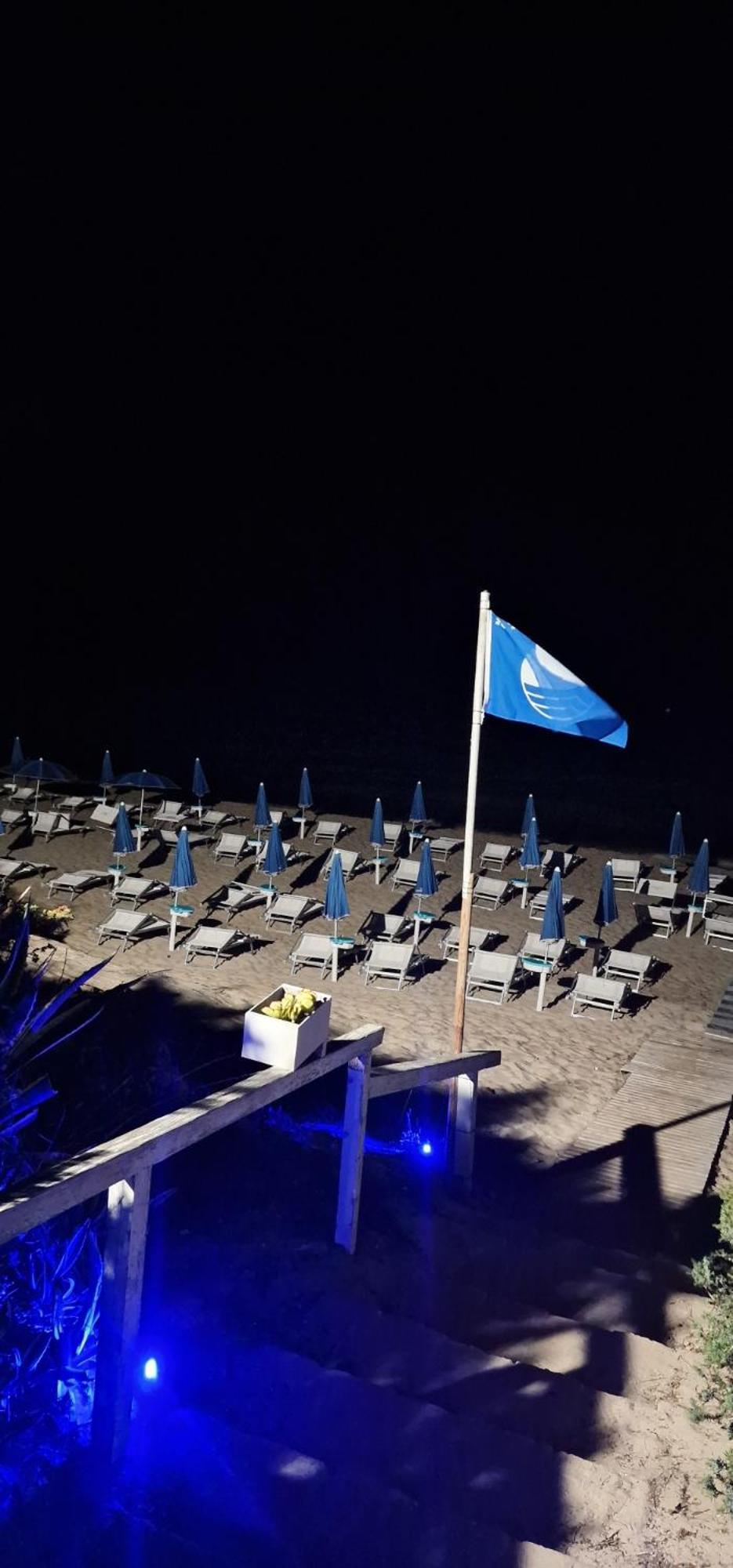 Hotel Caraibisiaco Sul Mare San Pietro in Bevagna Ngoại thất bức ảnh
