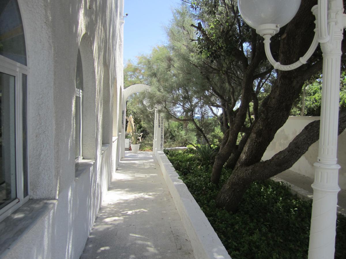 Hotel Caraibisiaco Sul Mare San Pietro in Bevagna Ngoại thất bức ảnh