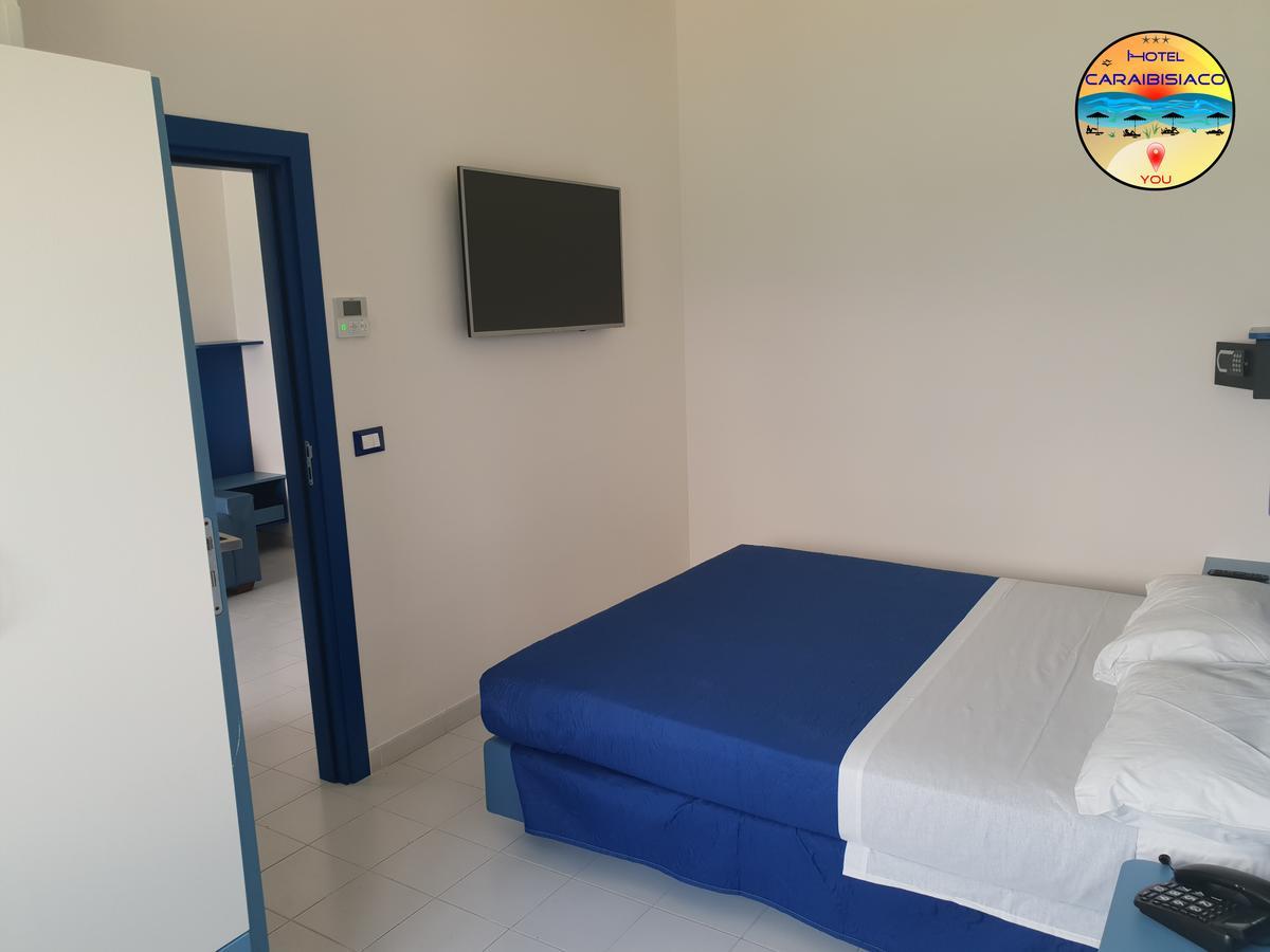 Hotel Caraibisiaco Sul Mare San Pietro in Bevagna Ngoại thất bức ảnh
